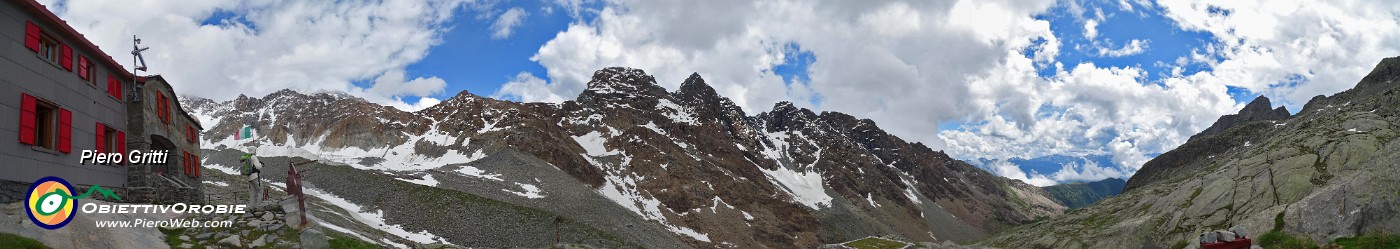 66 Al Rif. Ponti, il rifugio del Disgrazia.jpg